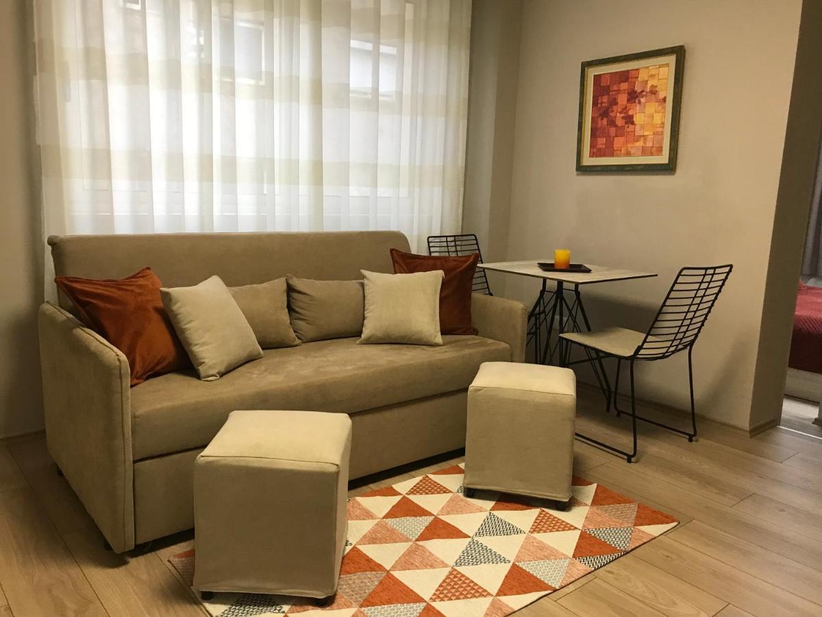 Home Away From Home Apartment ดูร์เรส ภายนอก รูปภาพ